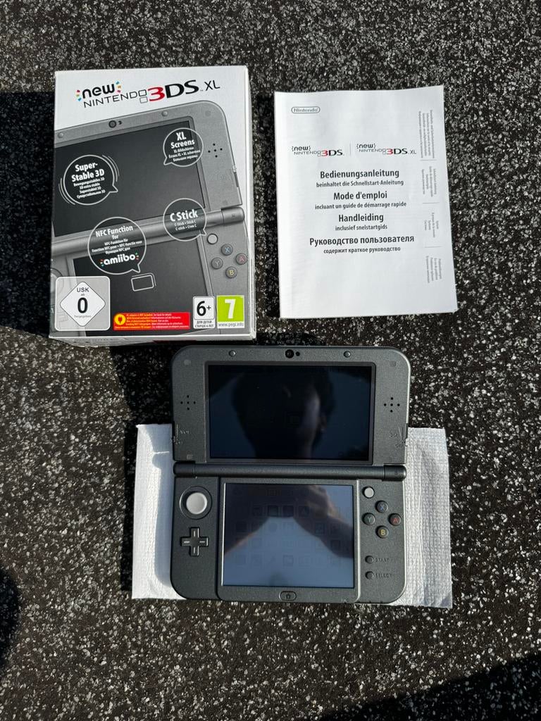Zwarte New Nintendo 3DS XL beide IPS schermen, Spelcomputers en Games, Spelcomputers | Nintendo 2DS en 3DS, Ophalen of Verzenden