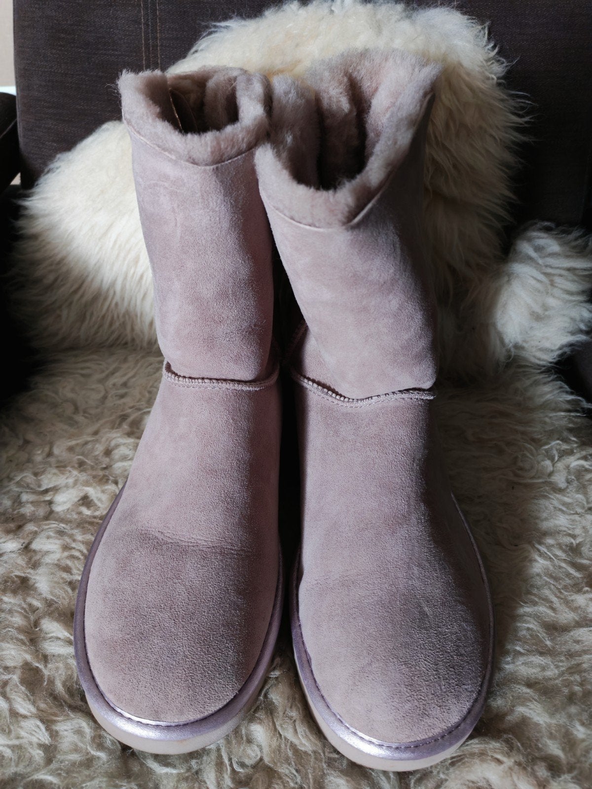 UGG's Limited Edition taup rose Maat 43, Ophalen, Nieuw, Roze, Pantoffels of Sloffen