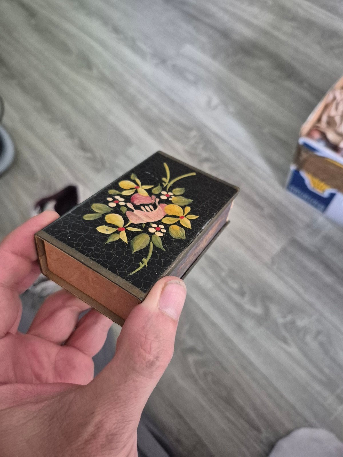 Vintage luciferdoosje met bloemmotief, Antiek en Kunst, Ophalen of Verzenden