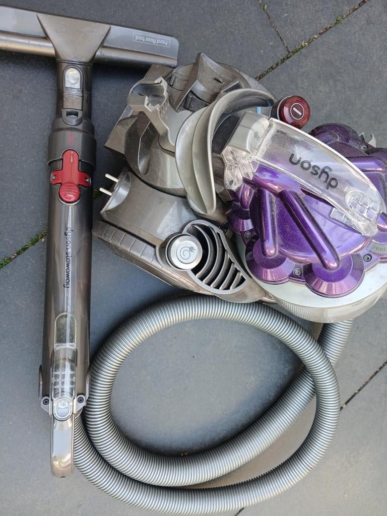 Nette en krachtige Dyson stofzuiger, Witgoed en Apparatuur, Stofzuigers, Gebruikt, Sledestofzuiger, Dyson, Geschikt voor harde vloeren