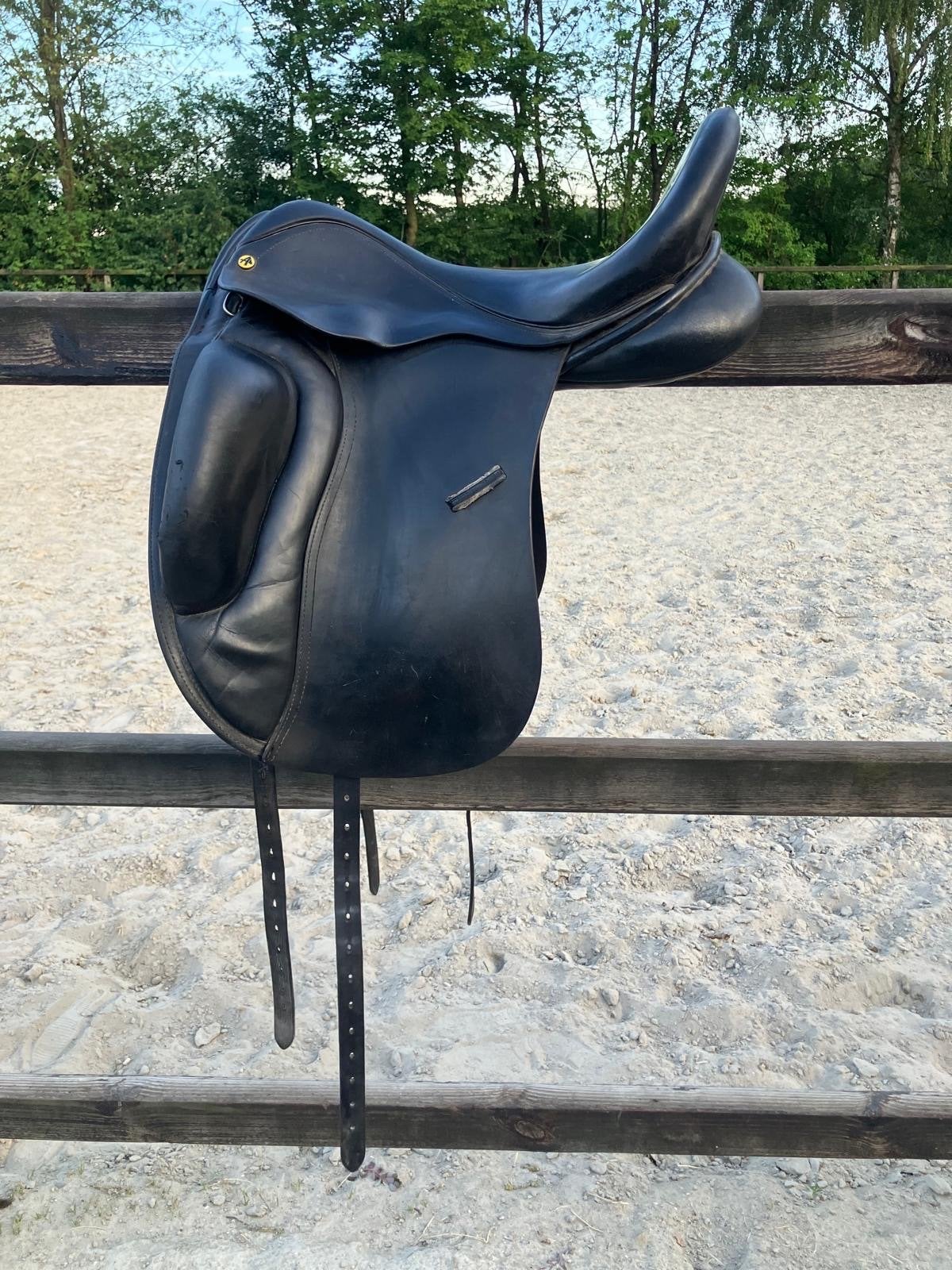 Anatomica cygnus g3 heerlijk zadel!, Anatomica, Gebruikt, Dressuur, Diepe zit
