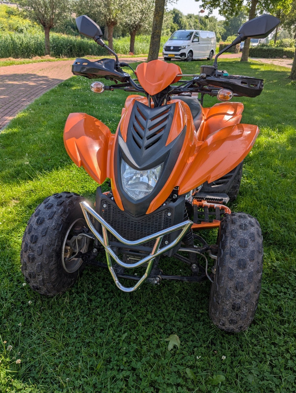 Dinli 270cc Quad met autokenteken, 1 cilinder, 270 cc