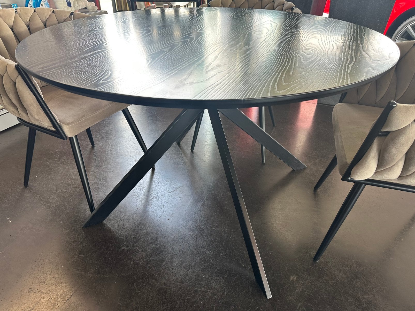 Woood eettafel zwart, Ophalen, Zo goed als nieuw, Rond, 50 tot 100 cm