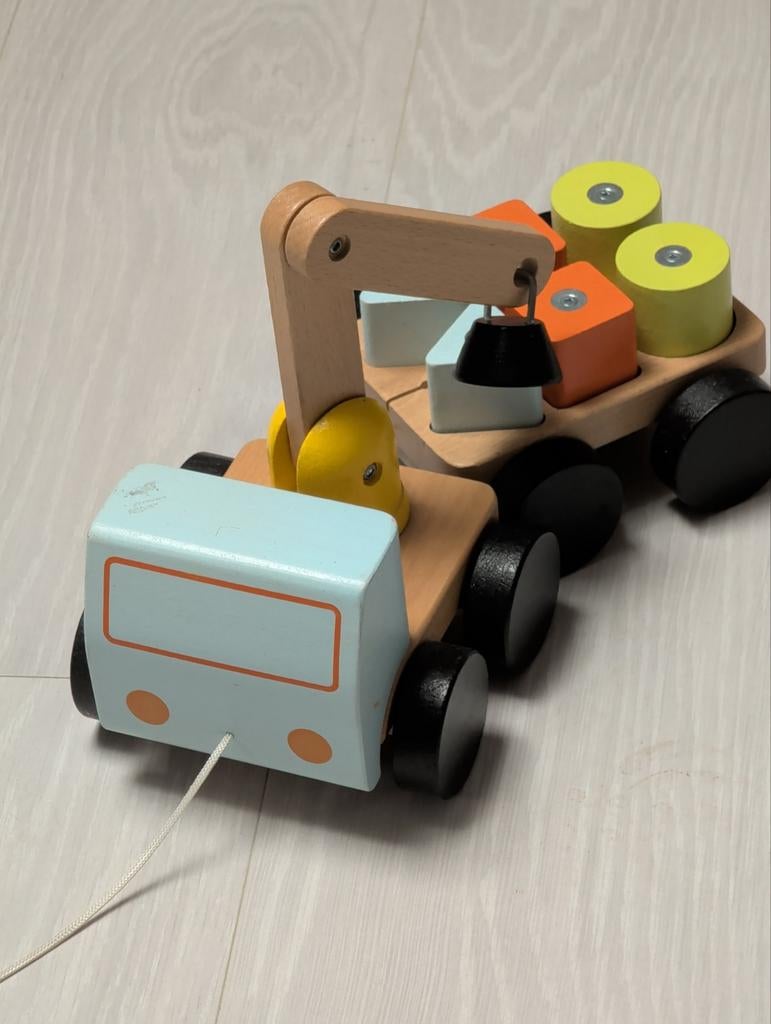 Houten kraanwagen met magneten, Ophalen of Verzenden