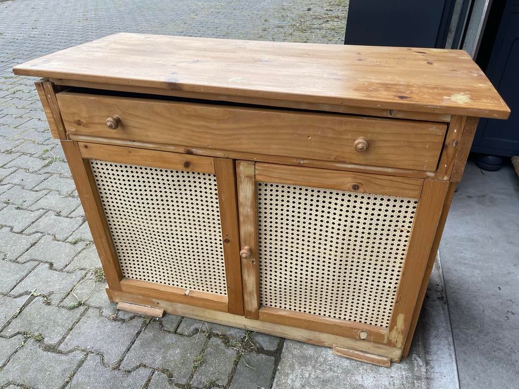 Kastje met lade en twee deurtjes, webbing!, Ophalen, Gebruikt