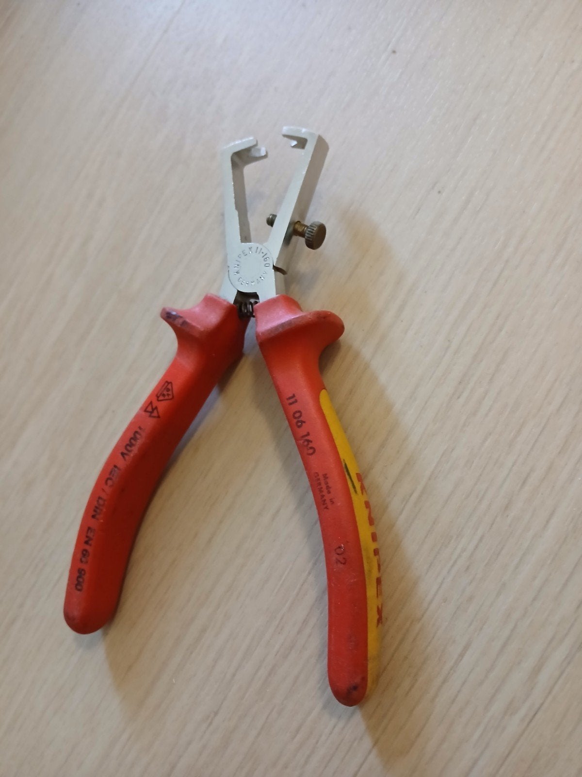 Knipex striptang 11 06 160 - Zo goed als nieuw, Ophalen of Verzenden, Zo goed als nieuw, Tang, Knipex