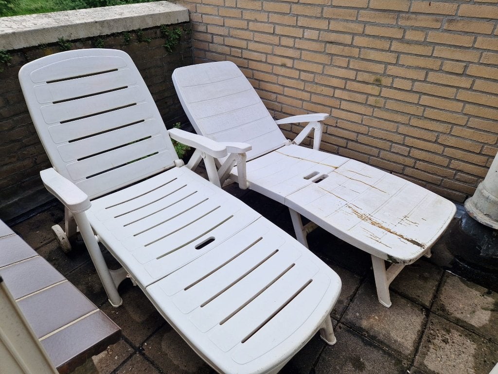 1 wit ligbed, Ophalen, Gebruikt, Kunststof, Verstelbaar
