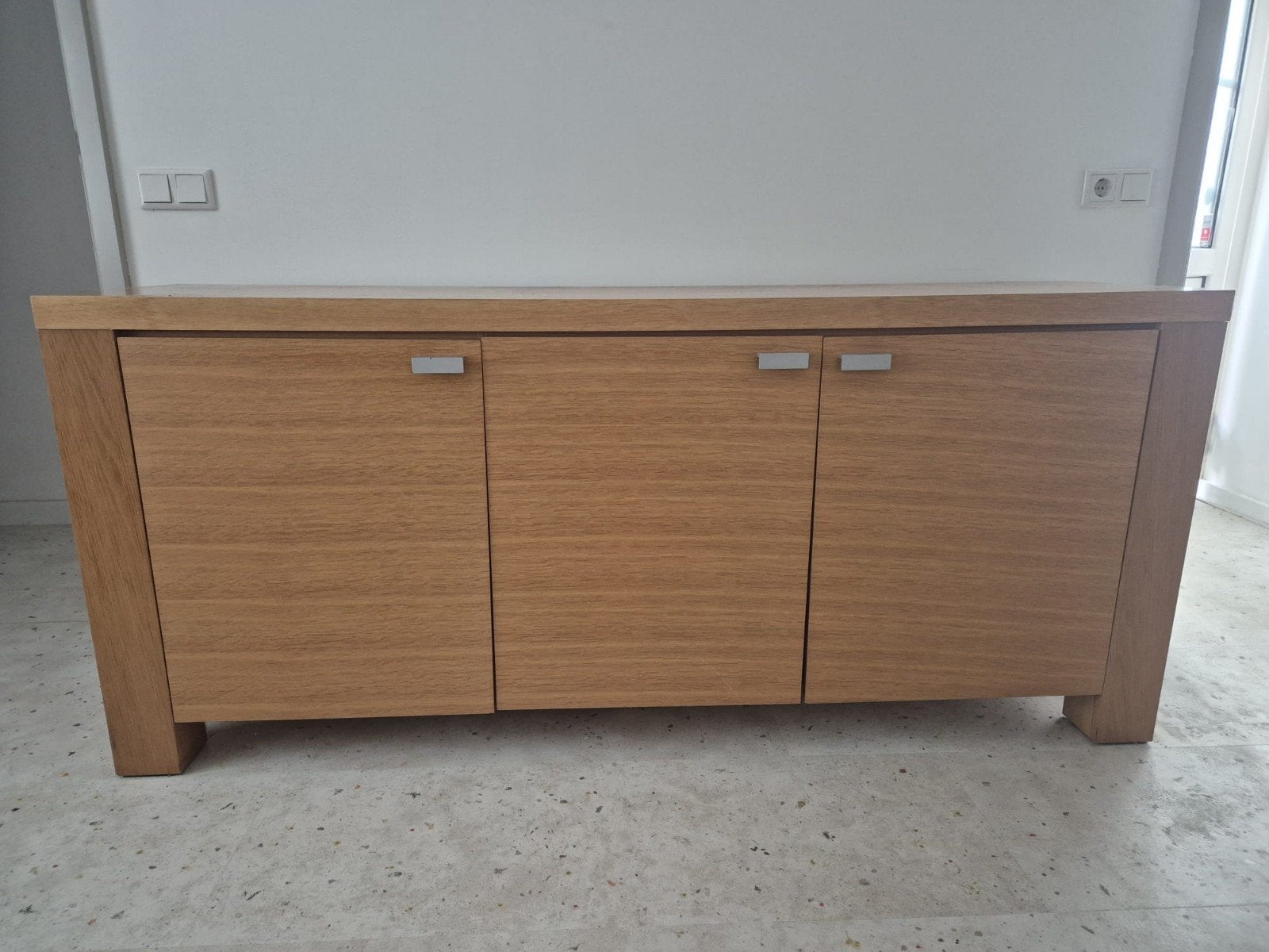 Fijn houten dressoir - 190x50cm - Klein prijsje!, Ophalen, 150 tot 200 cm, 25 tot 50 cm, Overige houtsoorten