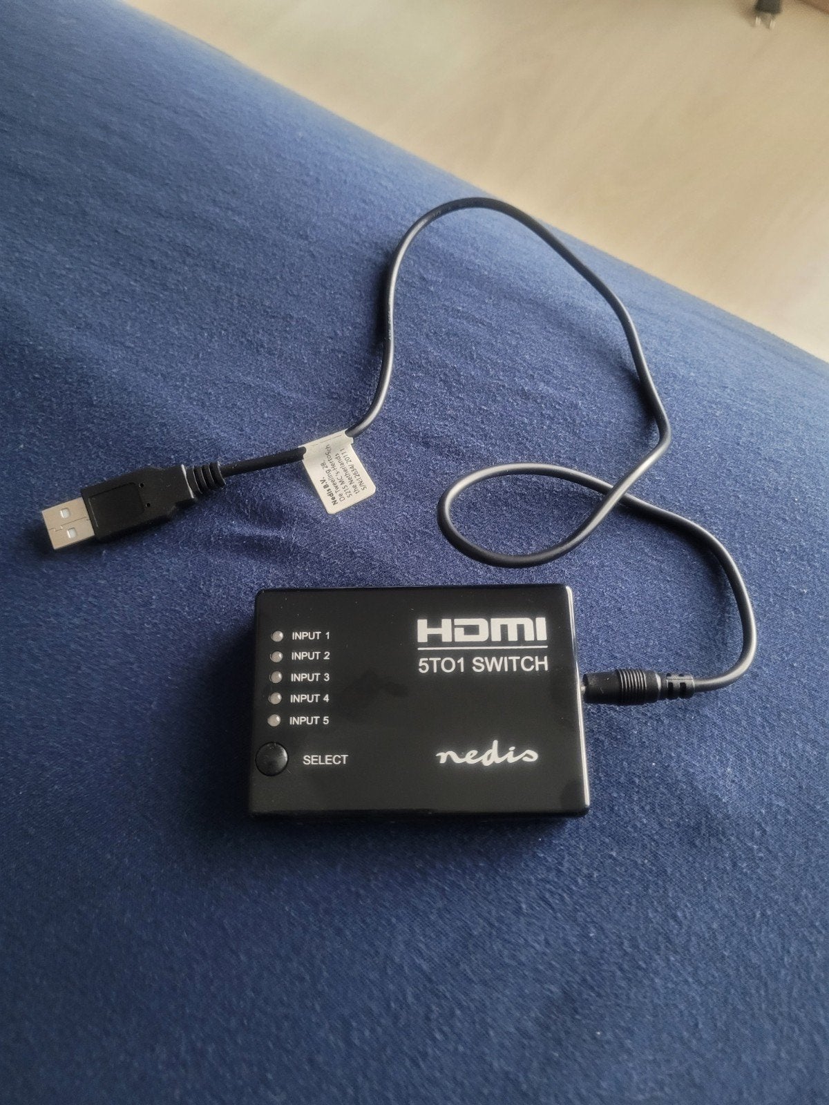 HDMI 5T01 switch Nedis, Ophalen, Zo goed als nieuw