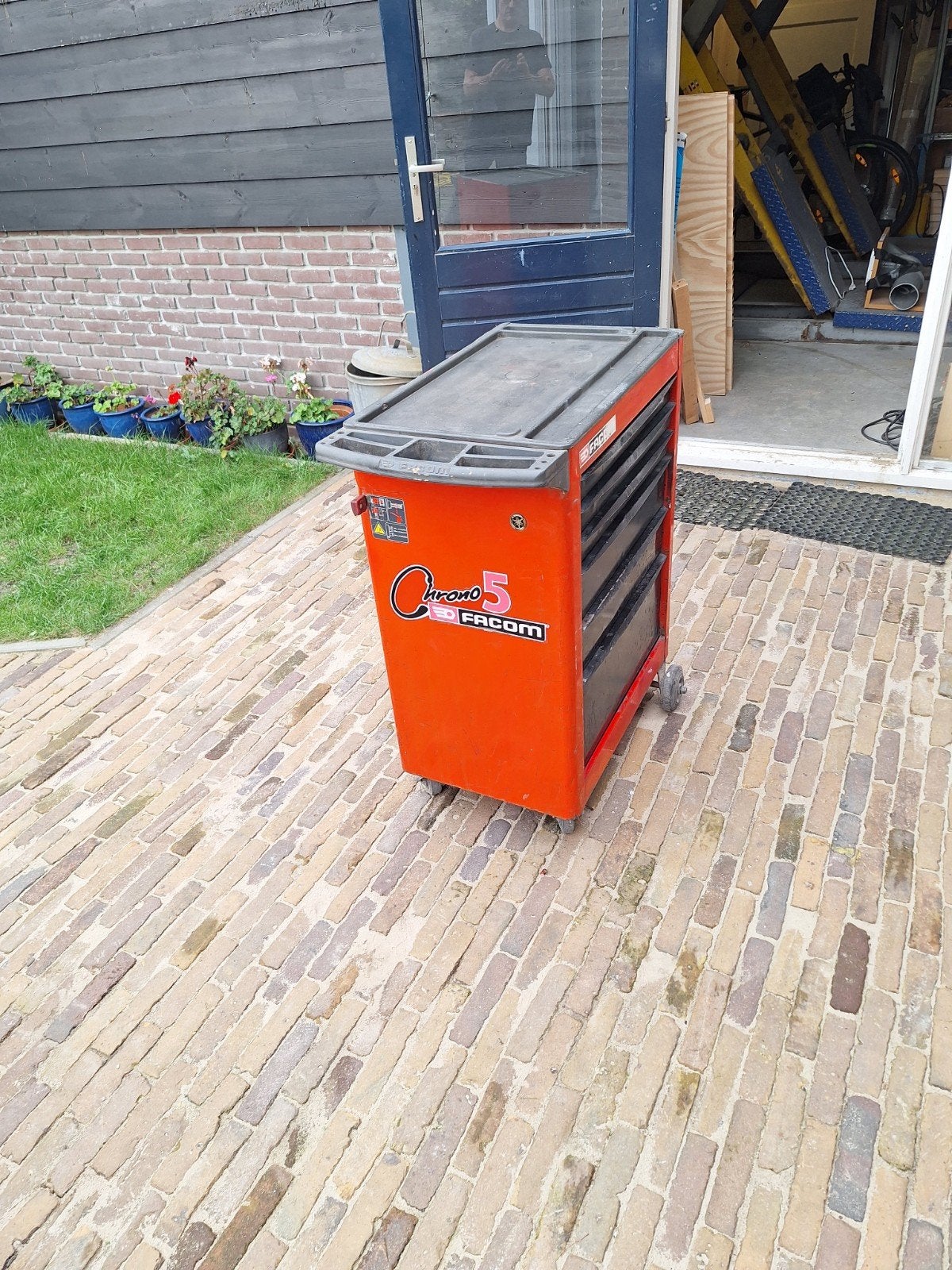 gereedschapwagen, Ophalen, Gebruikt