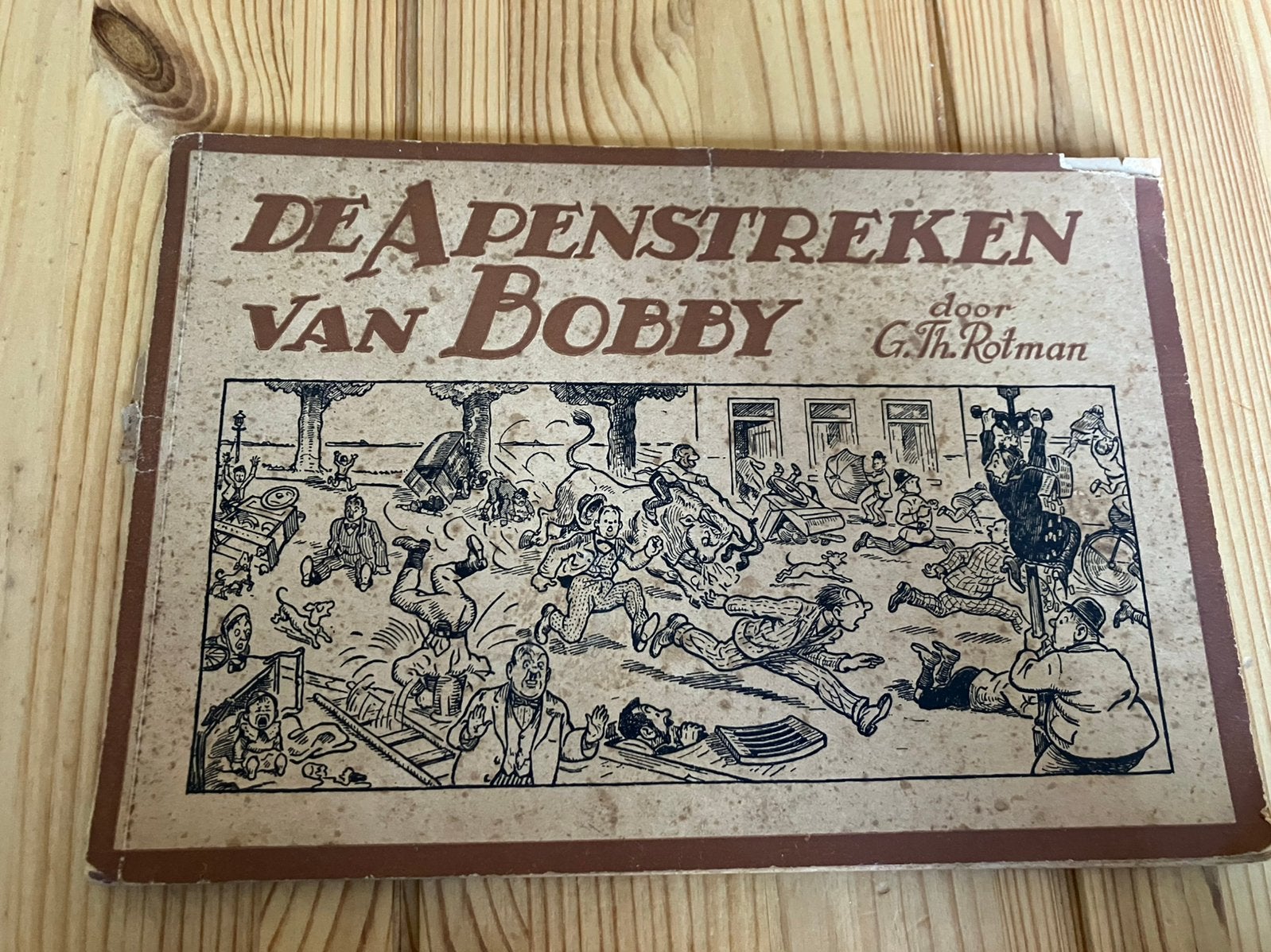 Oud kinderboek De Apenstreken van Bobby door G. Th. Rotman, Ophalen of Verzenden