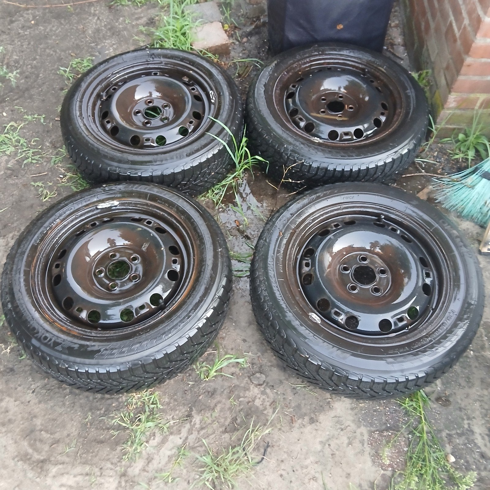 Yokohama Winter V901 winterbanden Seat Ibiza op stalen velge, Auto-onderdelen, Banden en Velgen, Ophalen, Gebruikt, 15 inch, Banden en Velgen