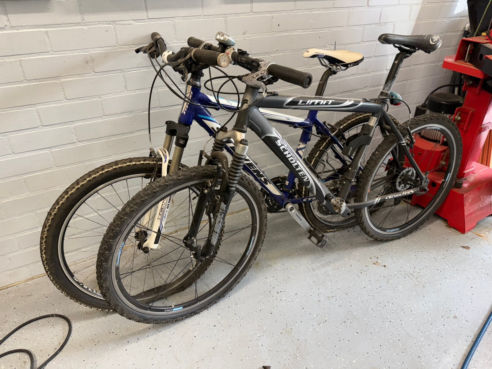 2 mountainbikes.  Bijna niet gebruikt, Ophalen, Zo goed als nieuw