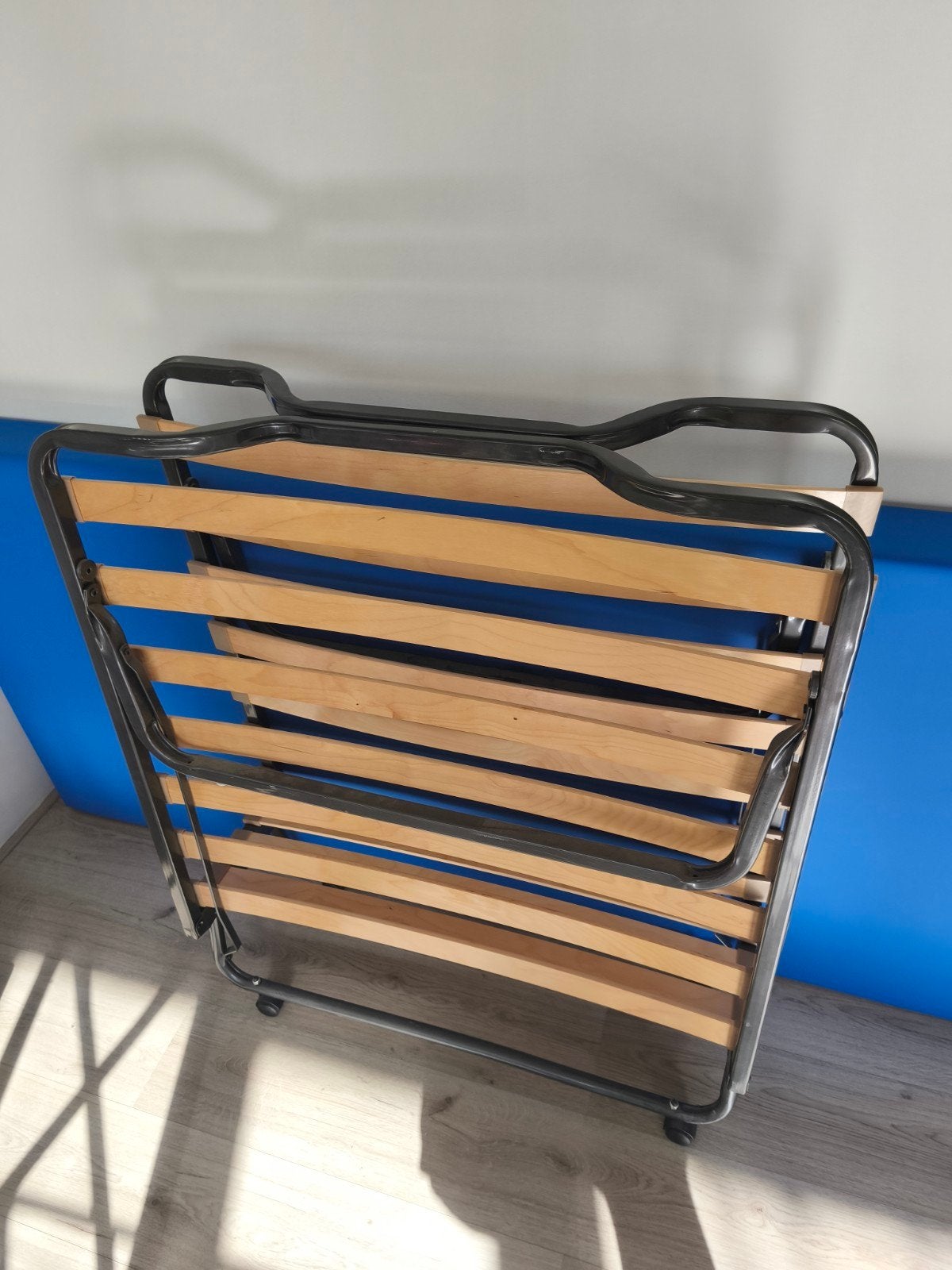 Eenpersoons opvouwbed met matras, Ophalen, Gebruikt, Eenpersoons, 80 cm