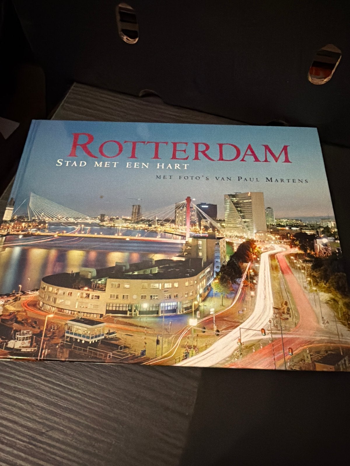 Rotterdam: Stad met een Hart - Fotoboek Paul Martens, Ophalen of Verzenden, Zo goed als nieuw, Fotografie algemeen
