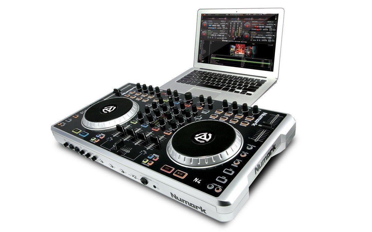 Numark N4: Veelzijdige 4-decks DJ-controller met mixer, Muziek en Instrumenten, Dj-sets en Draaitafels, Ophalen of Verzenden, Zo goed als nieuw