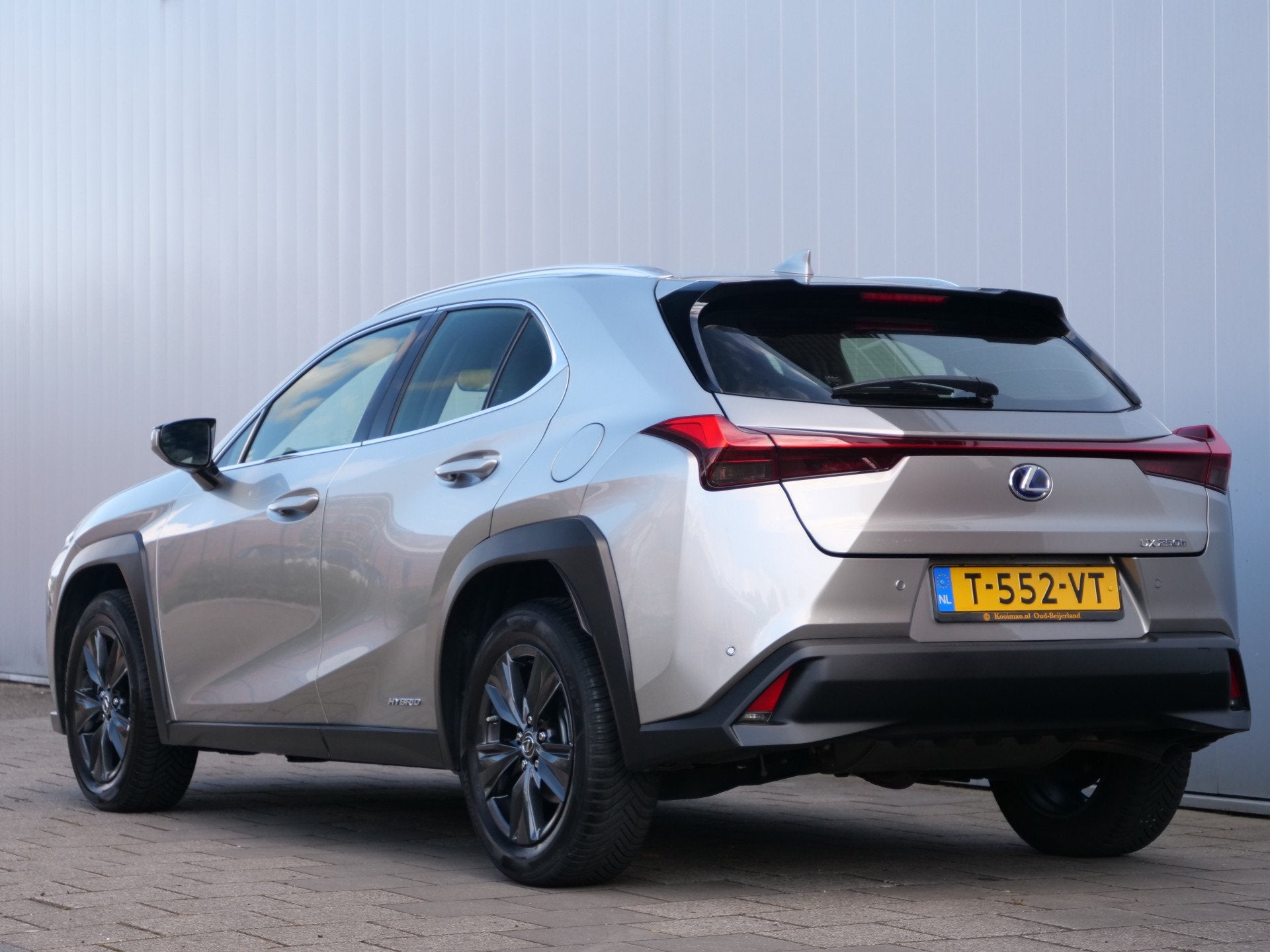 Lexus UX 250h 184pk Luxury Line Automaat Leder / Apple Carpl, Auto's, Lexus, Gebruikt, 4 cilinders, Automatische klimaatregeling