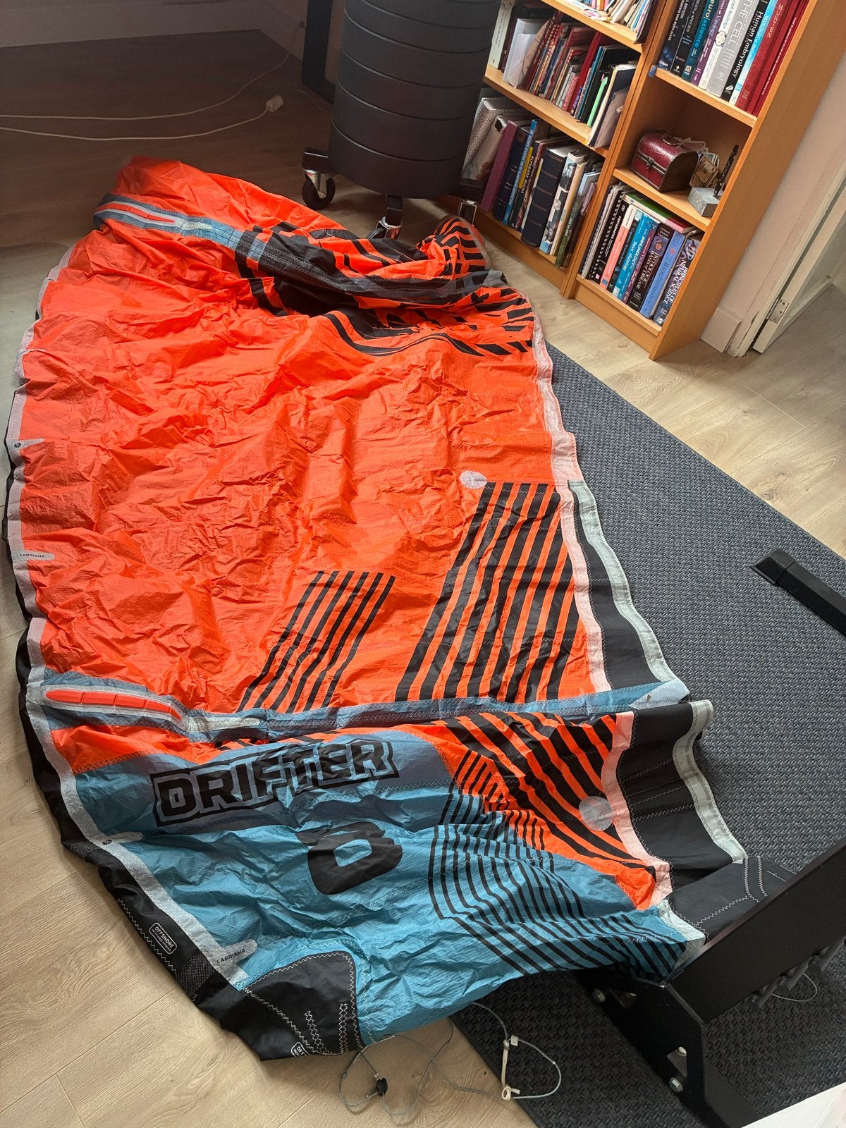 Cabrinha Drifter 8m kite - Perfecte staat, Watersport en Boten, Kitesurfen, Ophalen, 8 m², Geen board, Zo goed als nieuw