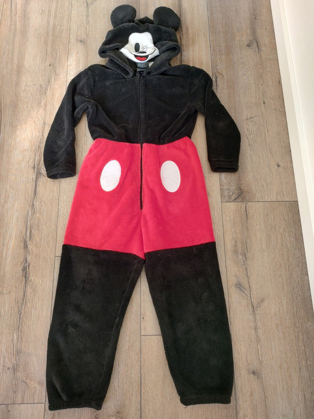 Mickey Mouse Onesie - Maat 134-140, Disney, Nacht- of Onderkleding, Gebruikt, Jongen of Meisje