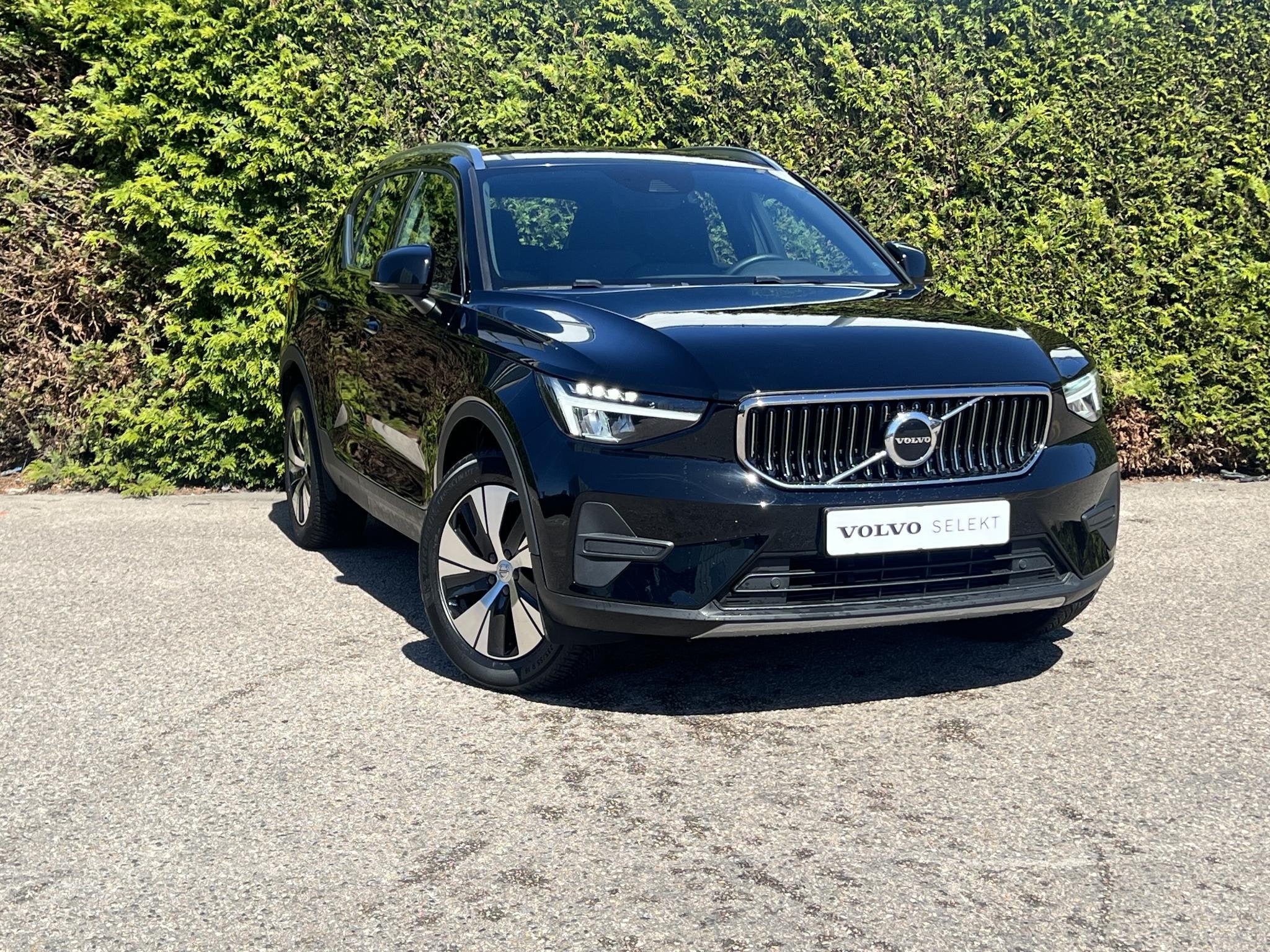 Volvo XC40 T4 Recharge Inscription, Auto's, 12 maanden, Euro 6, Zwart, Bedrijf