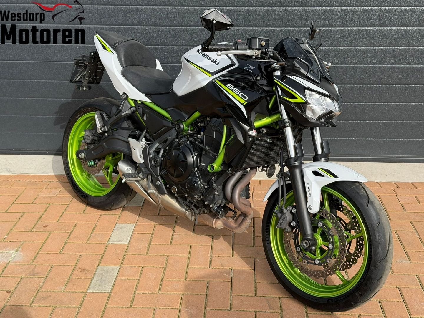 KAWASAKI Z 650 ABS TFT Weinig KM Dealer Onderhouden Z650, Motoren, 2 cilinders, 649 cc, Bedrijf, Onbekend