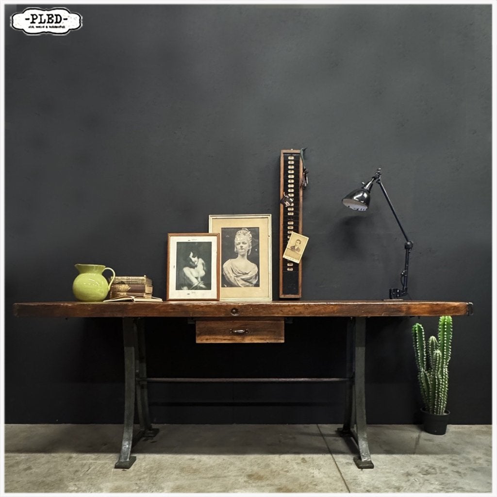 Oude werkbank / werkplek / sidetable / winkeltafel, Ophalen, Gebruikt, Bruin, Industrieel