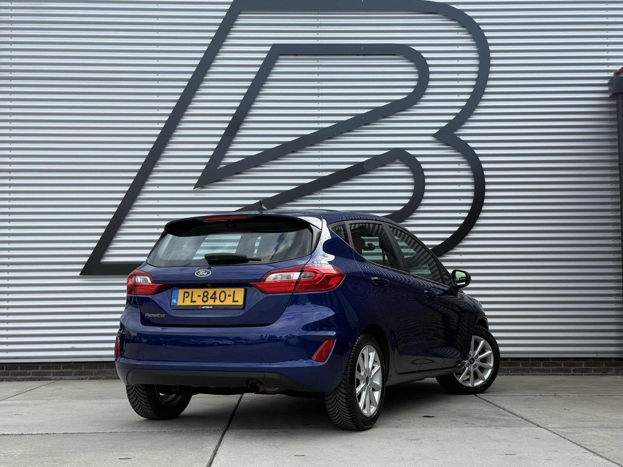 Ford Fiesta 1.0 EcoBoost Titanium Navi|Camera|Clima|Cruise|B, Auto's, Voorwielaandrijving, Euro 6, 580 kg, Blauw