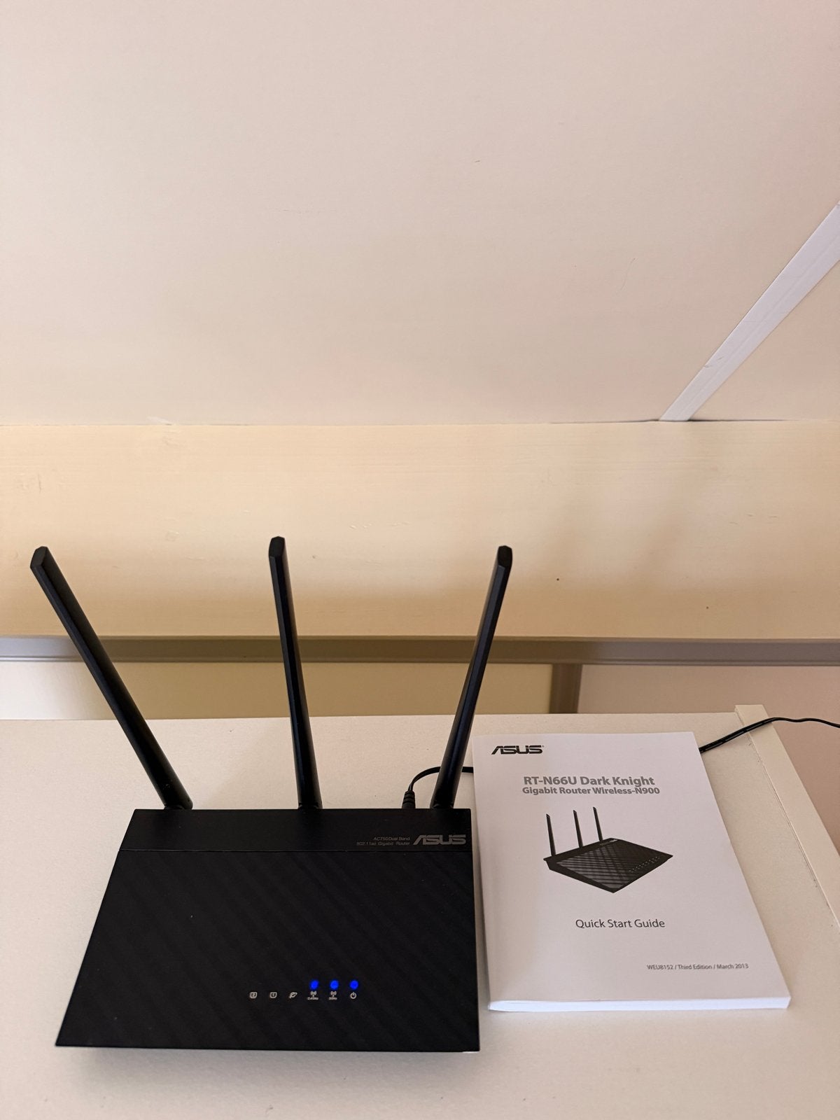 ASUS RT-N66U Dark Knight Gigabit Router Wireless-N900, Ophalen of Verzenden, Zo goed als nieuw, Router