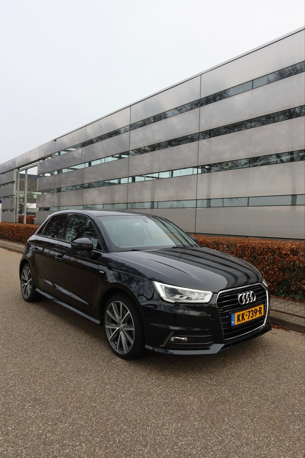 Audi A1 1.4TFSI 110KW SB S-tr7 EU6 2016 Zwart, Auto's, A1, 4 cilinders, 610 kg, Origineel Nederlands