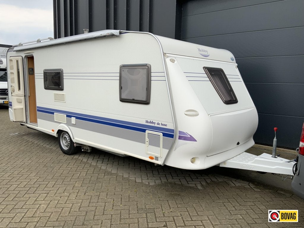 Hobby De Luxe 560 KMFE, Schokbreker, Bedrijf, 5 tot 6 meter, Tot en met 6