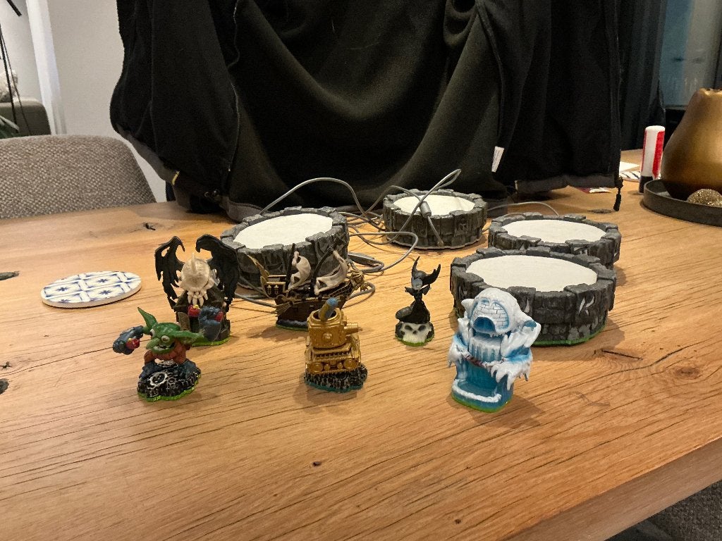 Skylanders met portals, Spelcomputers en Games, Avontuur en Actie, Gebruikt, 2 spelers, Ophalen of Verzenden