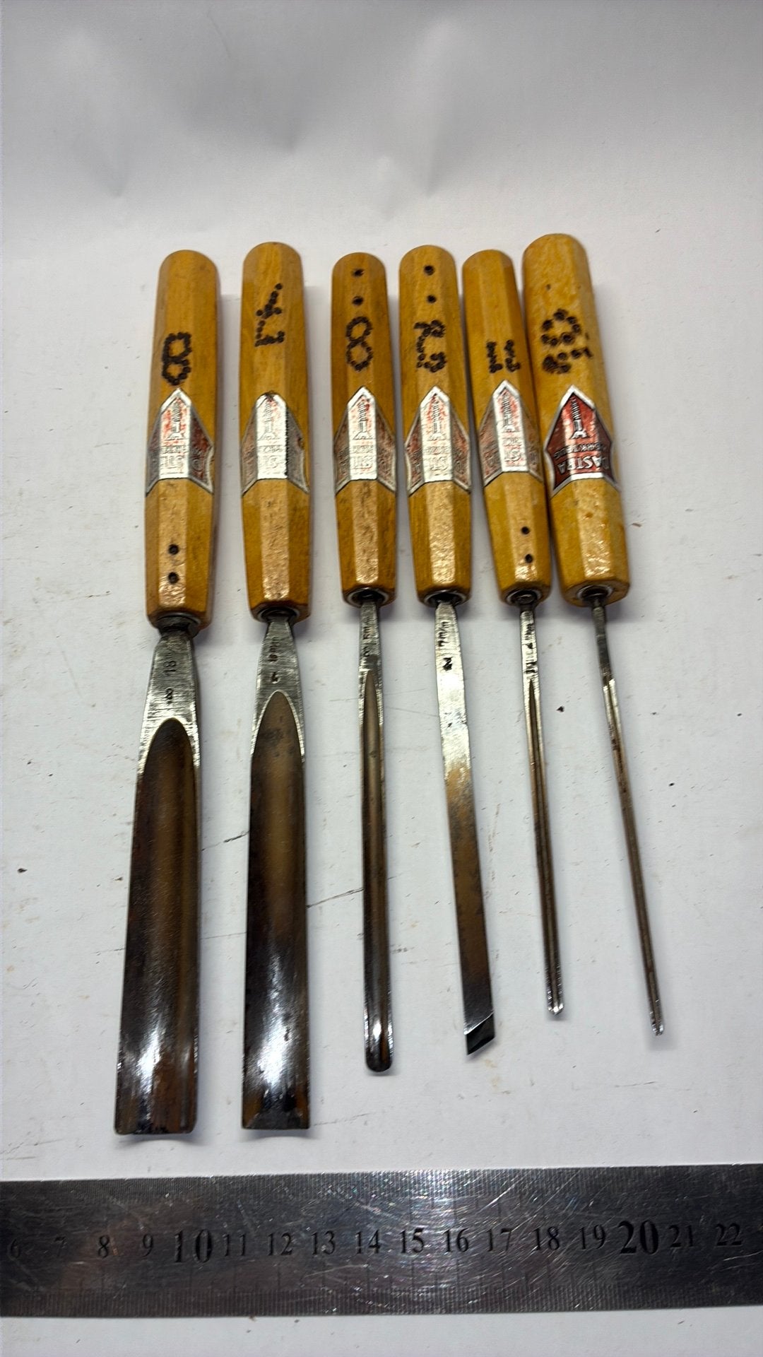 DASTRA gutsenset ( gutsen beitels houtbewerkingsgereedschap, Ophalen of Verzenden, Zo goed als nieuw, Dastra, Nvt