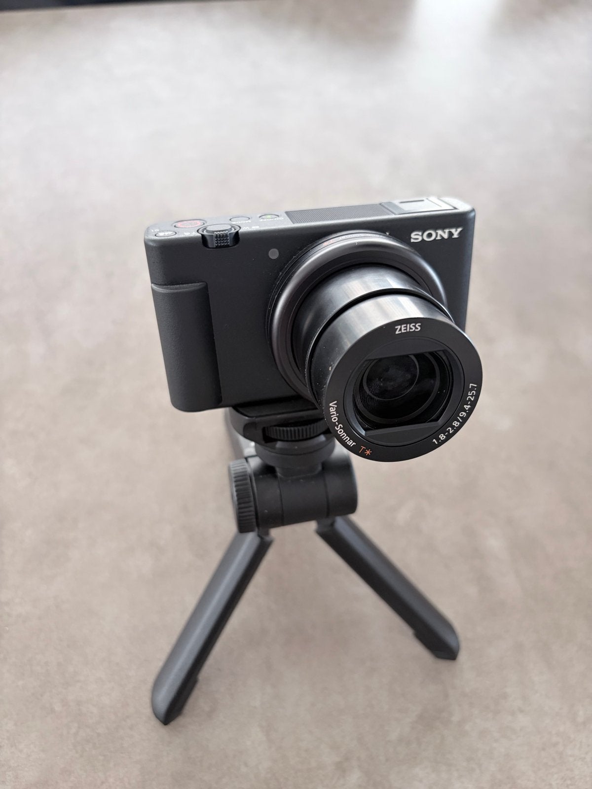 Sony ZV-1 Vlogcamera met statief en originele doos, Audio, Tv en Foto, Fotocamera's Digitaal, Beeldstabilisatie, Ophalen of Verzenden