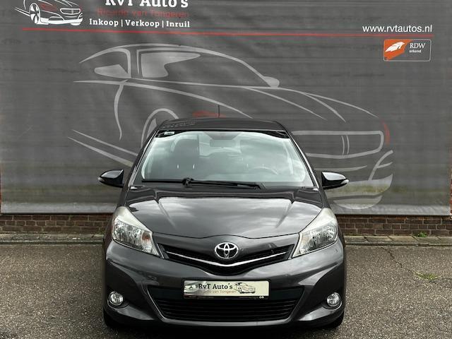 Toyota Yaris 1.3 VVT-i Comfort Nieuwstaat,Navi,Airco,Garanti, Voorwielaandrijving, Euro 5, Stof, Gebruikt