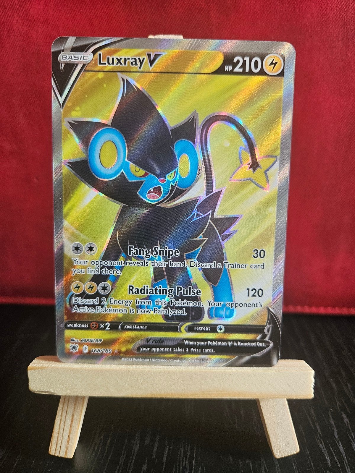 Luxray V #168, Ophalen of Verzenden, Zo goed als nieuw, Losse kaart