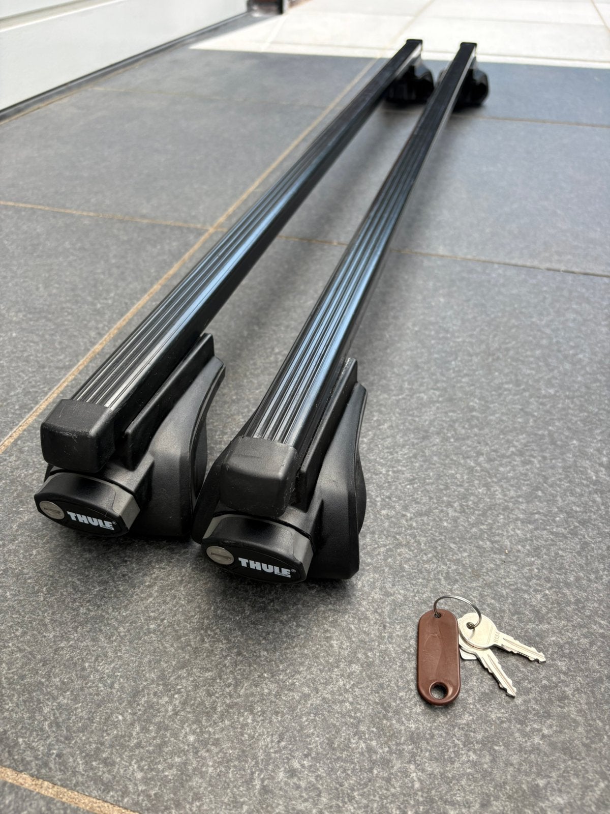 Thule dakdragers met voetenset 757, Auto diversen, Dakdragers, Ophalen, Gebruikt