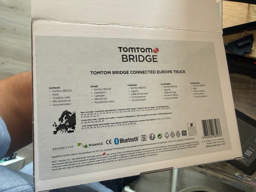 TomTom Pro Bridge/ 8275 Truck navigatie voor Europa, Auto diversen, Autonavigatie, Ophalen of Verzenden, Nieuw