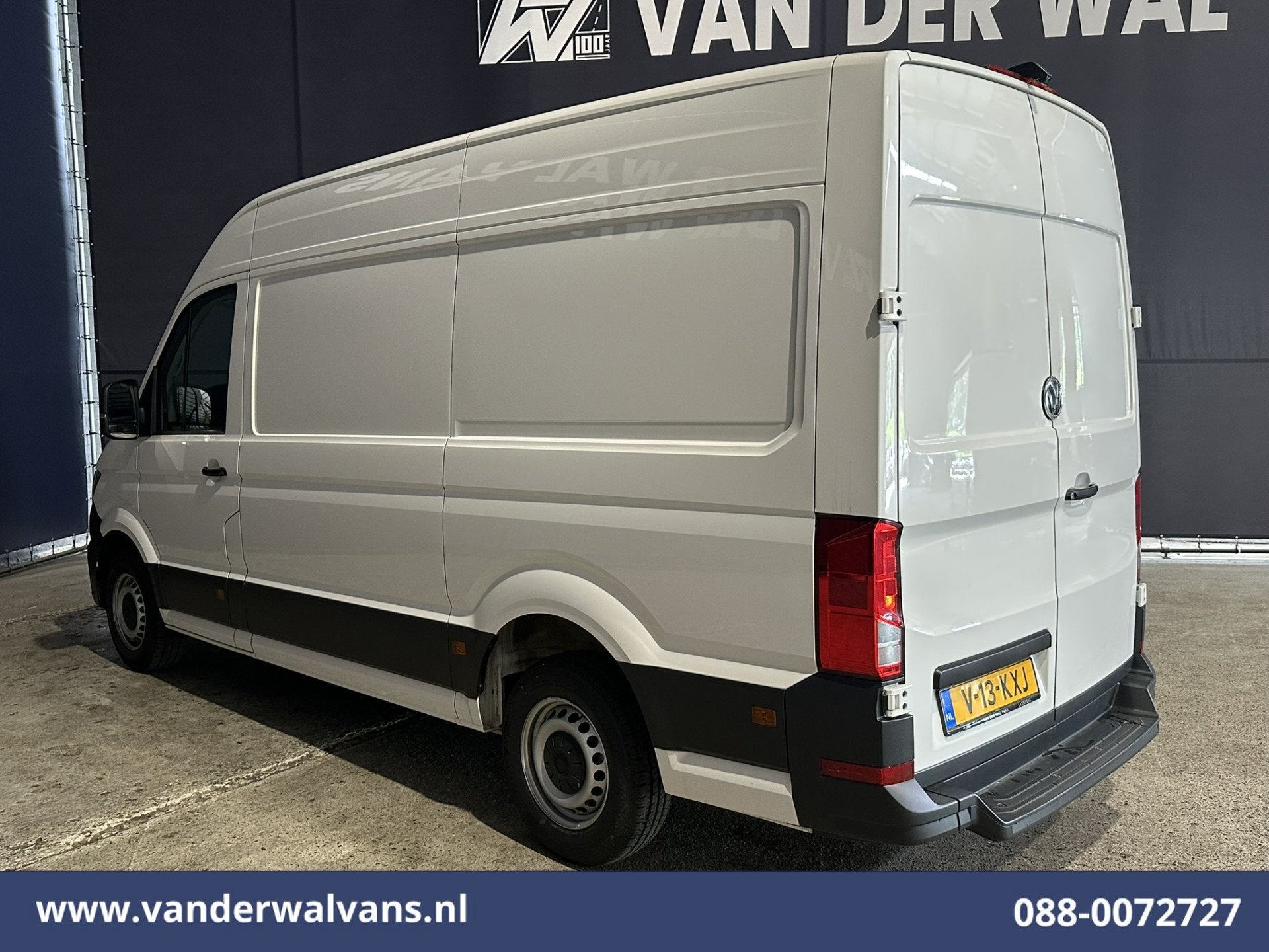 Volkswagen Crafter 2.0 TDI 140pk L3H3 L2H2 Euro6 Airco | Cam, Voorwielaandrijving, Stof, Gebruikt, 4 cilinders
