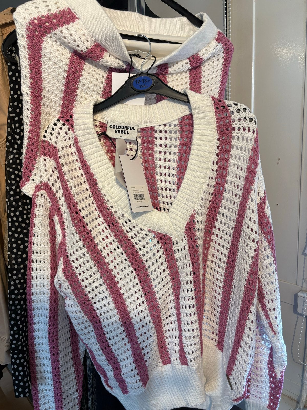 Zomerse set: korte broek en trui van Colourful Rebel, Kleding | Dames, T-shirts, Nieuw, Lange mouw, Roze, Ophalen