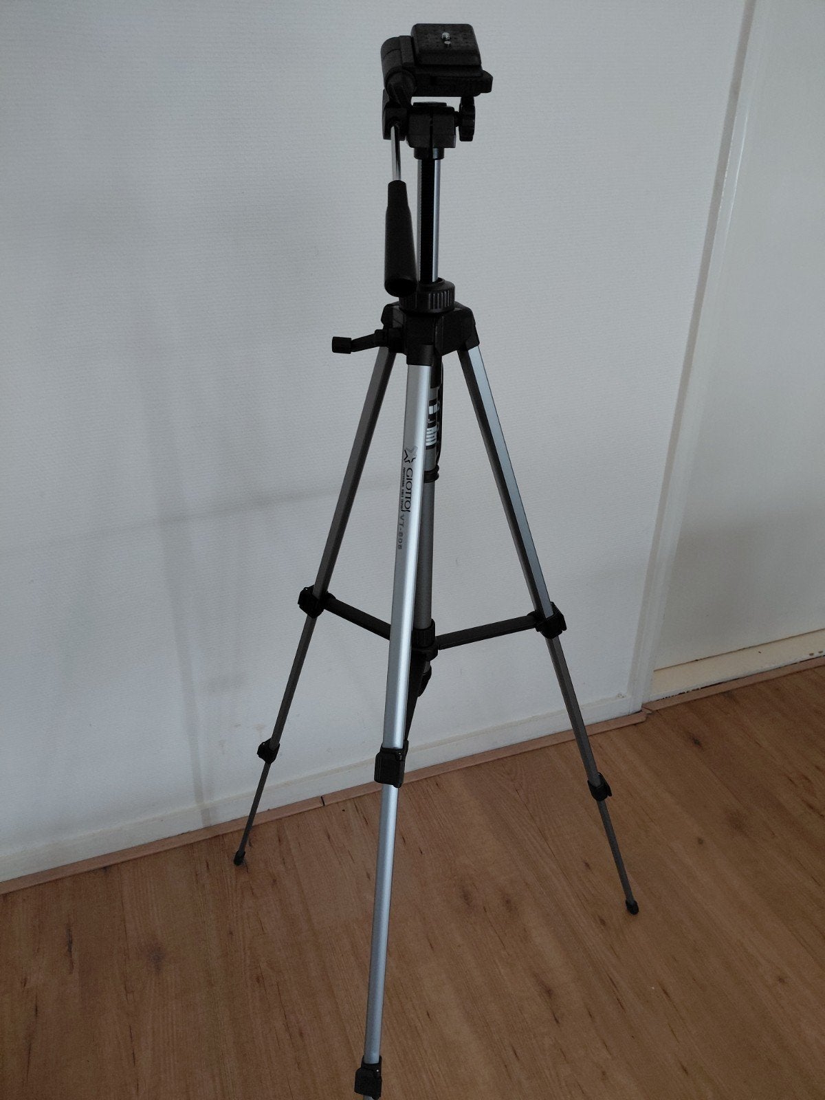 Giotto VT-806 Professioneel Video Statief, Ophalen