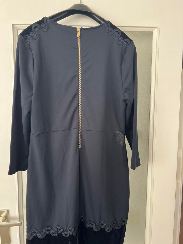 2 jurken, Kleding | Dames, Jurken, Ophalen of Verzenden, Zo goed als nieuw, Onder de knie