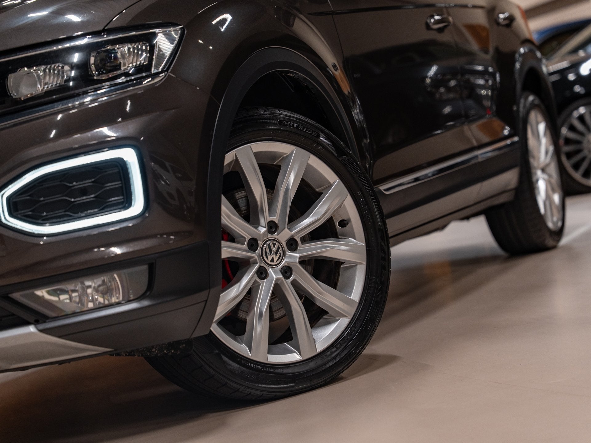 Volkswagen T-Roc 1.5 TSI 150PK DSG Sport, Voll Led, Virtual, Auto's, Volkswagen, Zwart, 4 cilinders, Leder en Stof, Bedrijf