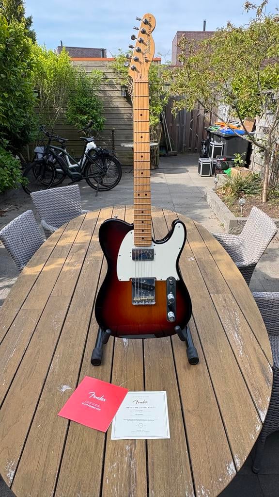 Fender Telecaster USA Sunburst met Humbucker en maplehals, Ophalen, Zo goed als nieuw, Solid body, Fender