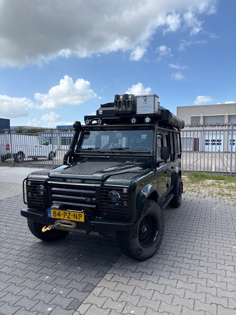 Land Rover Defender 2.5 TD5 110 2005 - Adventure - Top staat, Zwart, Defender, Particulier, SUV of Terreinwagen