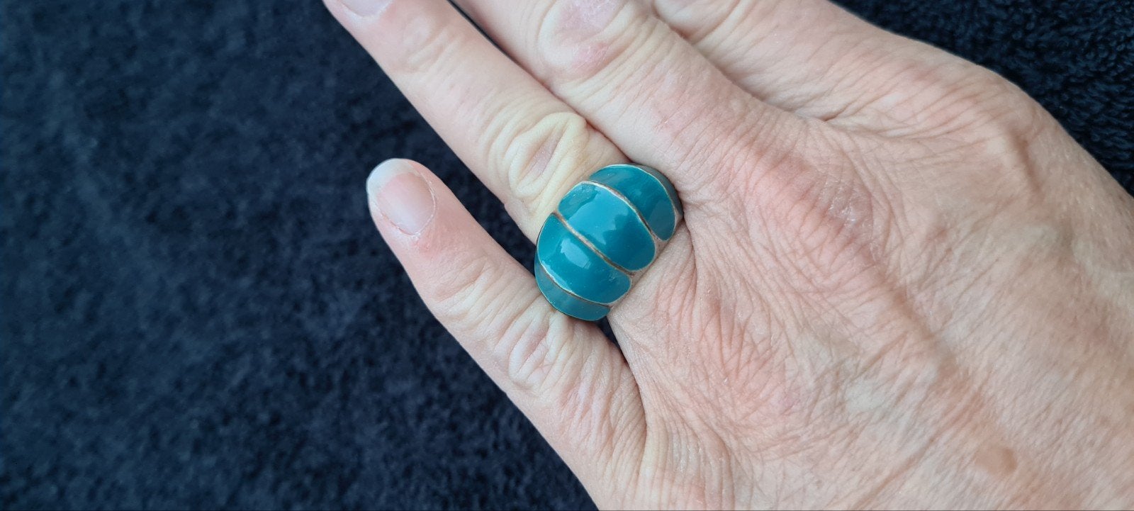 Te koop groene ring maat 18, Sieraden, Tassen en Uiterlijk, Ringen, Ophalen of Verzenden, Zo goed als nieuw, Dame, Groen