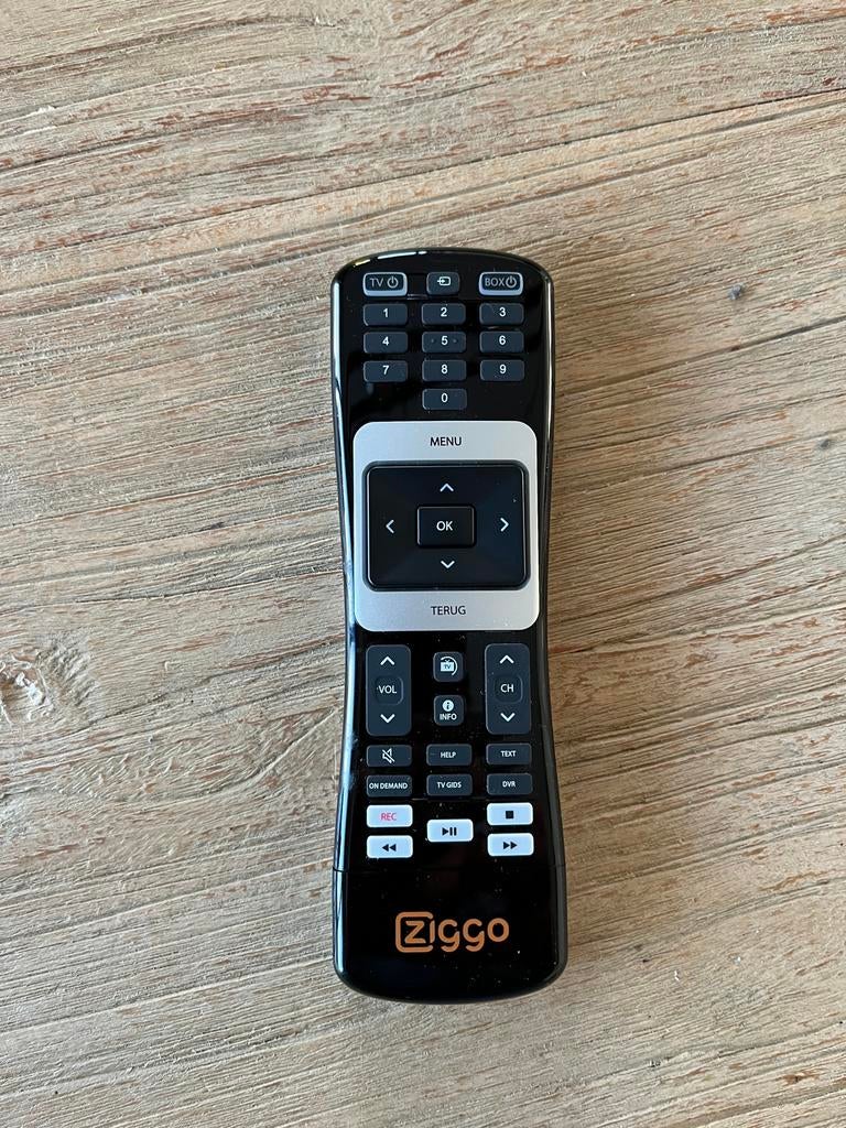 Ziggo MediaBox XL afstandsbediening, Ophalen, Zo goed als nieuw, Origineel, Mediaspeler