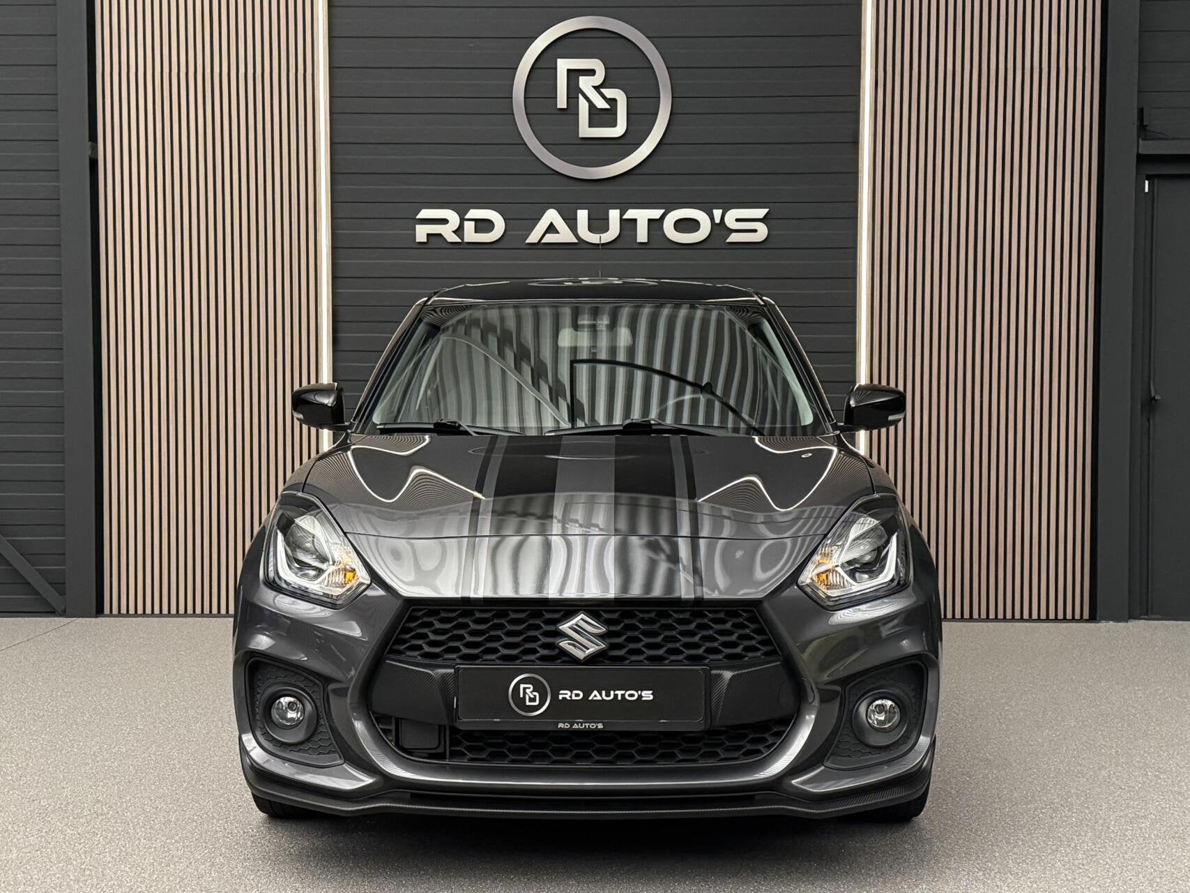 Suzuki Swift 1.4 Sport/ Camera/ Carplay/ Navi/ PDC/ Cruise/, Voorwielaandrijving, Dealer onderhouden, Stof, Gebruikt