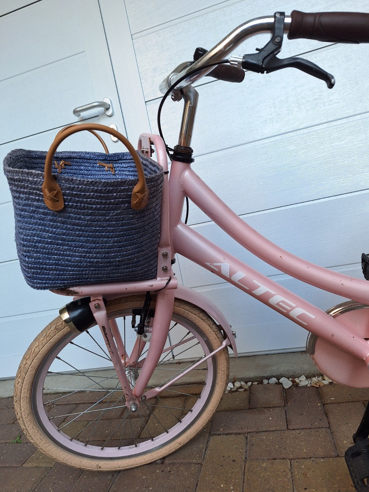 Roze Altec Urban kinderfiets - 20 inch, Ophalen, Gebruikt, Velgrem, Handrem