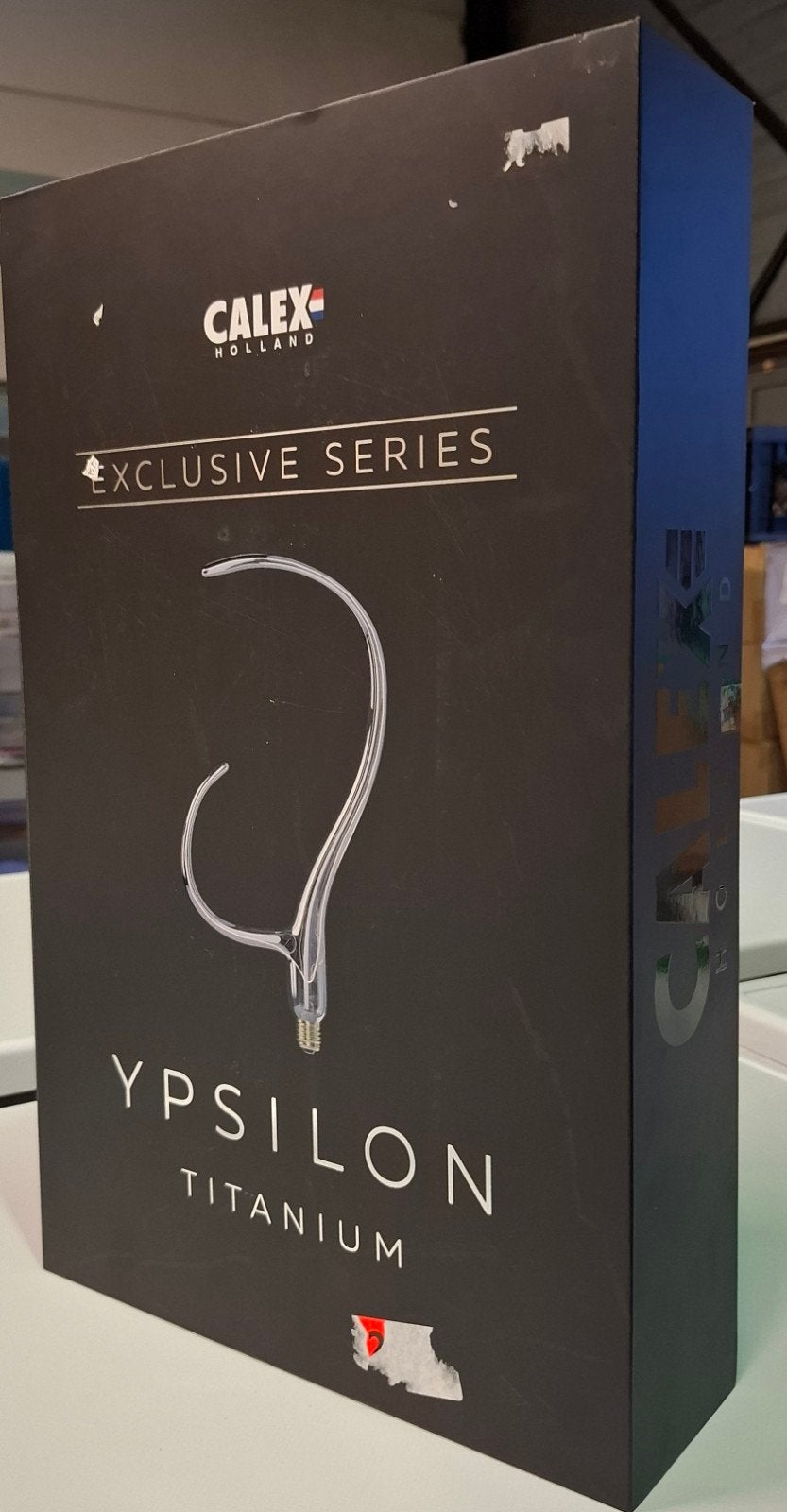 nieuw in doos Calex Ypsilon Titanium LED Lamp E27 - Exclusie, Info@calex.nl, Calex Holland, Postbus 123, 1234 AB Amsterdam, Calex Holland