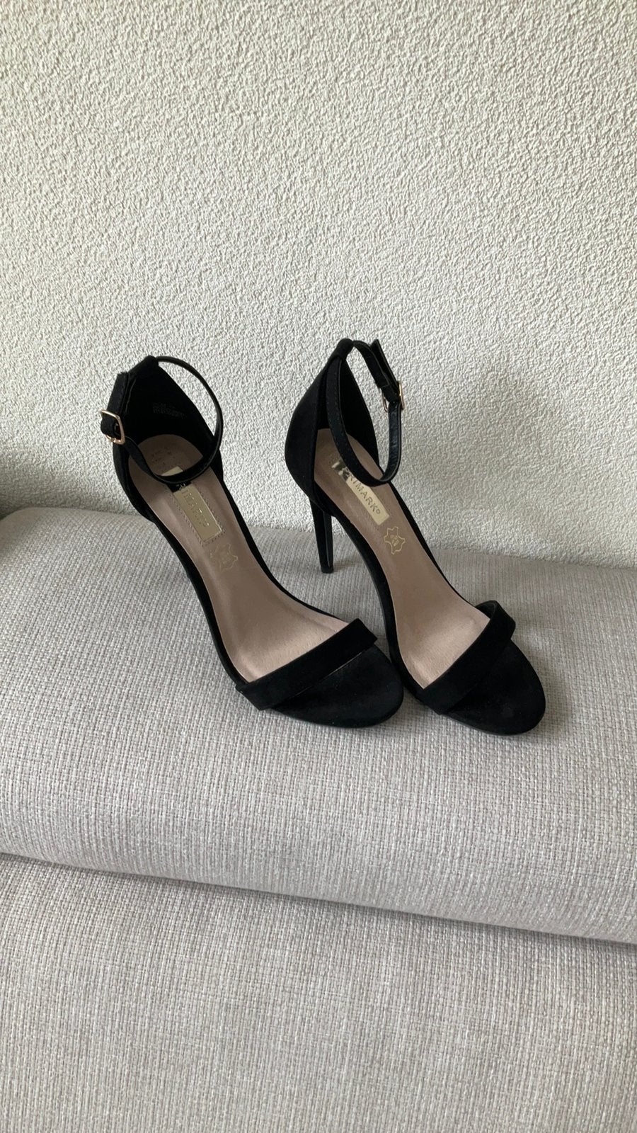 Zwarte pumps, Pumps, Zwart, Ophalen of Verzenden, Zo goed als nieuw